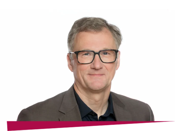Portraitbild Jan-Claudius Hübsch